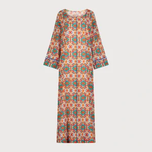 جلابية من القطن المخرم تطريز يدوي مزركش